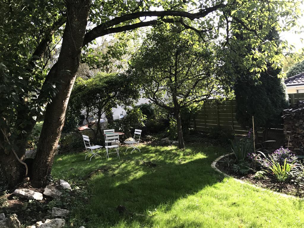 Bed and Breakfast Au Jardin Zuchwil Exterior foto