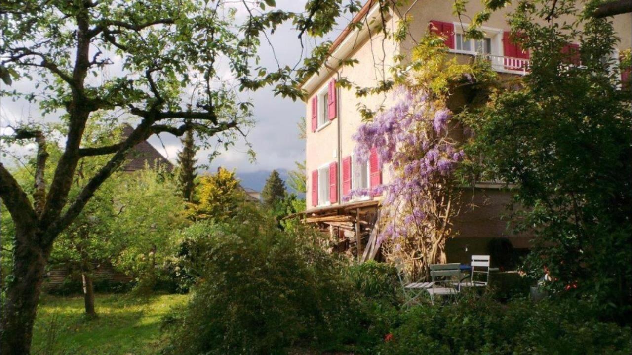 Bed and Breakfast Au Jardin Zuchwil Exterior foto